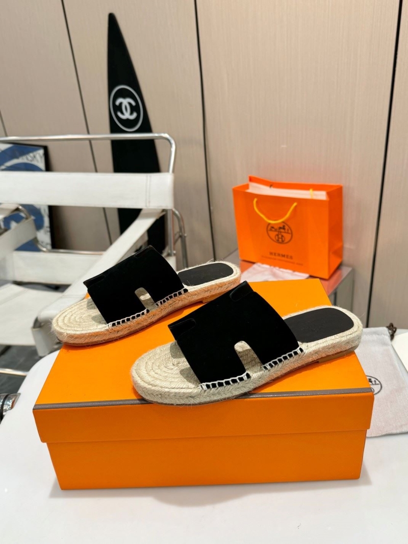 H**mes slippers